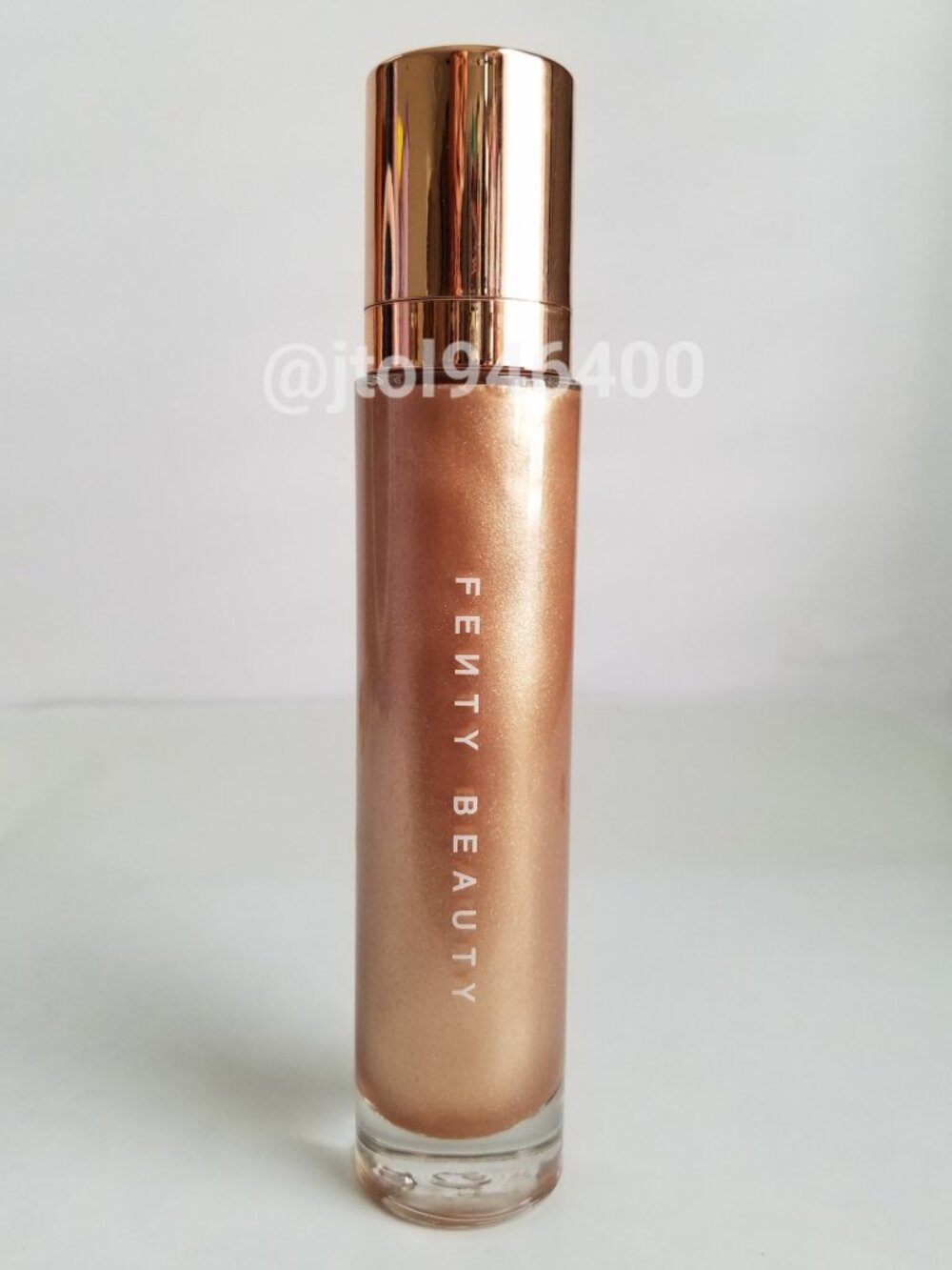 Fenty Beauty Who Needs Clothes Body Lava Body Luminizer